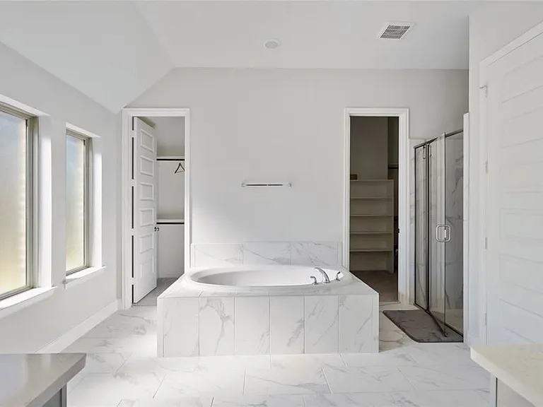 100 Wake Valley Ct — Photo 21