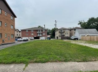 9522 S 53rd Ave, Oak Lawn, IL 60453