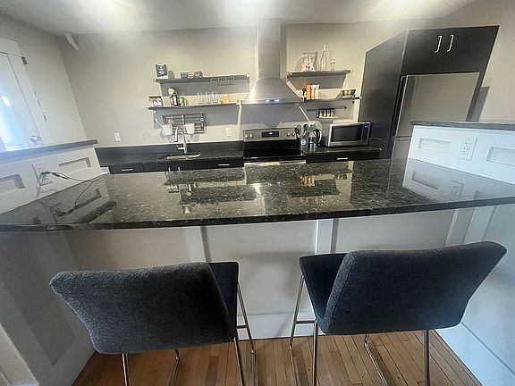 2nd image of 67 Middle St #B