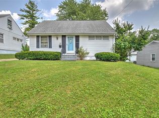 44 Reeder Dr, Decatur, IL 62521