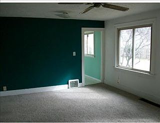 4th image of 1302 S 33rd St