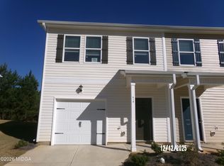 410 Oakwood Dr NW #84, Milledgeville, GA 31061