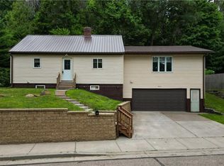 1612 11th St, Eau Claire, WI 54703