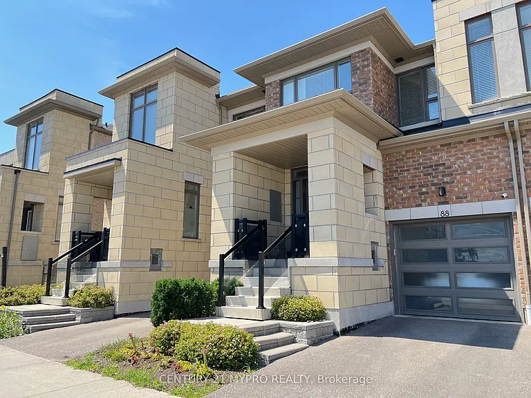 88 Donald Fleming Way — Photo 2