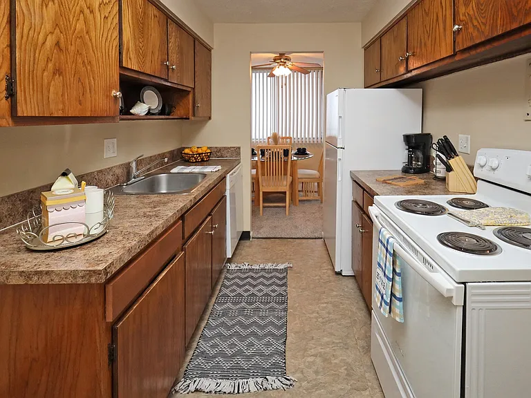 Harbor Crest — Photo 14
