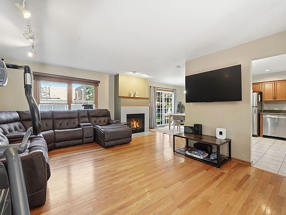 5th image of 8627 Miroballi Dr
