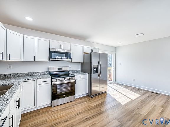 5th image of 9431 Lost Forest Dr