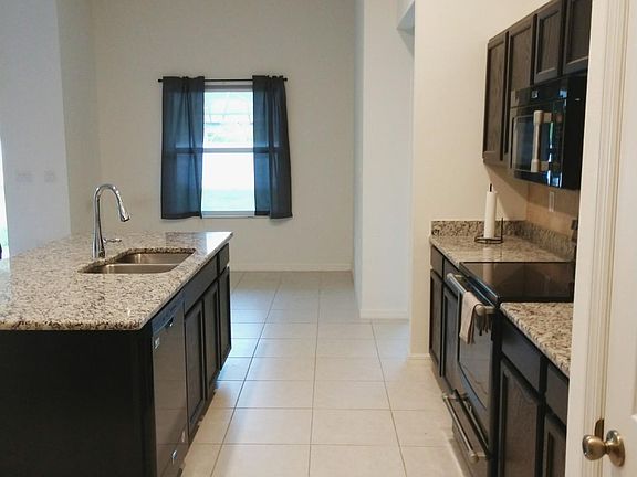 2nd image of 975 Coquina St SE