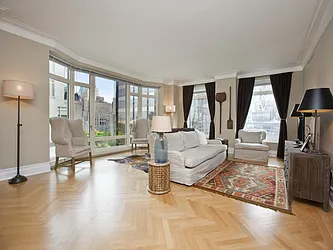 Rented by Sotheby's International Realty