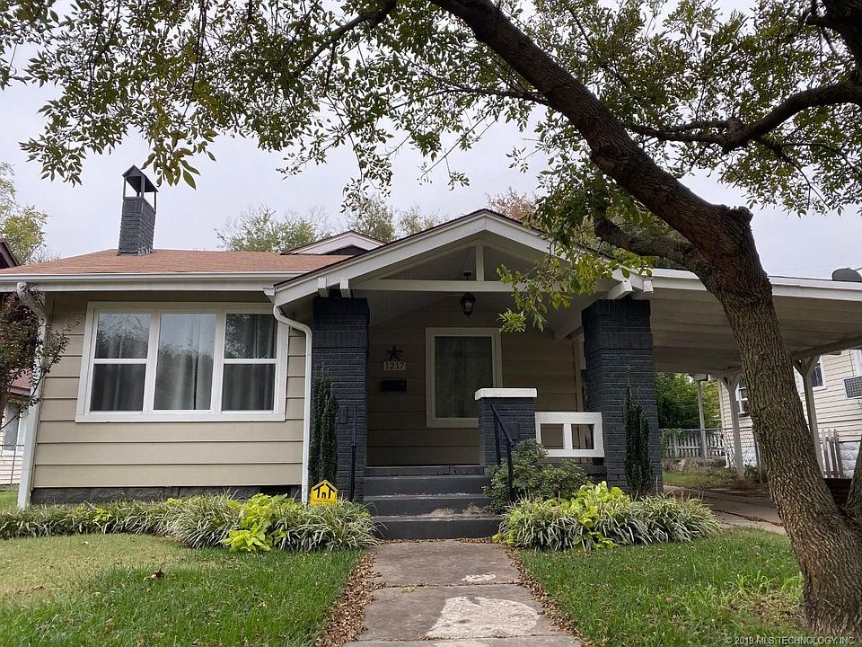 1st image of 1217 S Zunis Ave