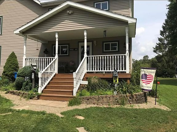3rd image of 197 Marsh Ln