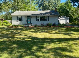 199 Chippewa Rd, Benton Harbor, MI 49022