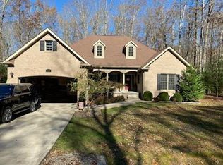 118 Winchester Way, Daniels, WV 25832