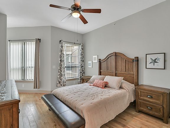 5th image of 1901 Post Oak Blvd APT 4108