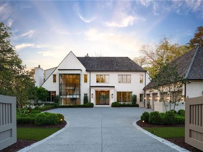 1165 W Garmon Rd, Sandy Springs, GA, 30327