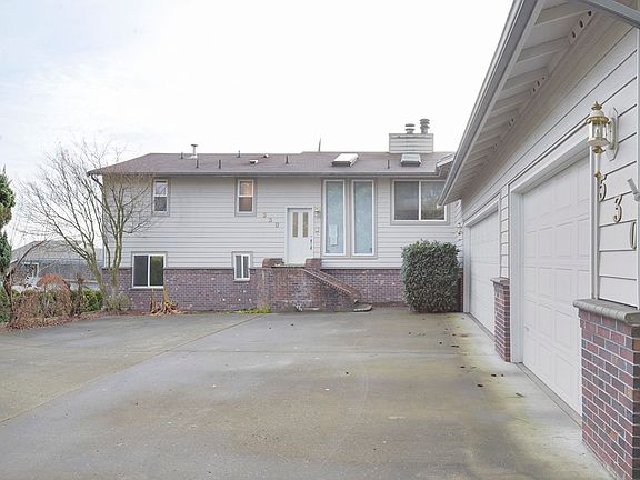 3rd image of 530 Aaby Dr