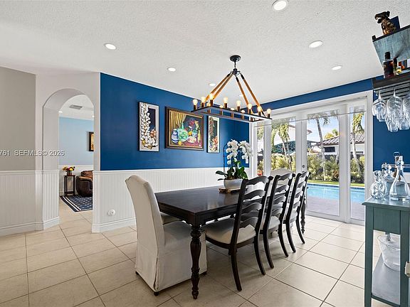 4th image of 3122 SW 144th Pl