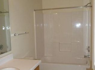 1527 E Gaylord St UNIT D, Mt Pleasant, MI 48858