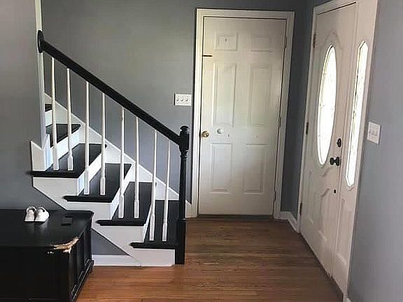5th image of 365 Catalpa Cir