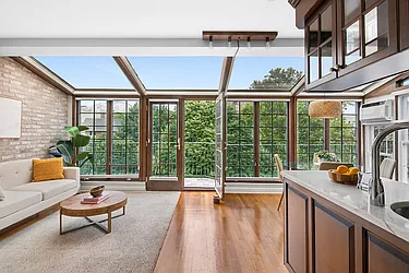 734 East 5th Street, #4L