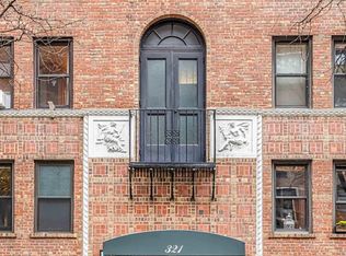 321 E 54th St APT 10G, New York, NY 10022