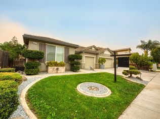 657 Mount Rushmore Dr, Newman, CA