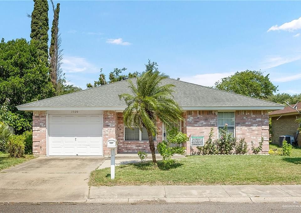 1st image of 1709 E Gastel Cir