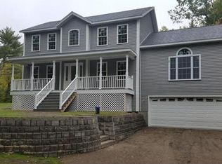 4 Farnsworth Rd, Templeton, MA 01468