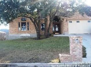 120 River Knl, Castroville, TX 78009