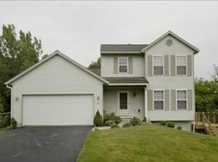 11 Overlook Dr, Plainwell, MI 49080