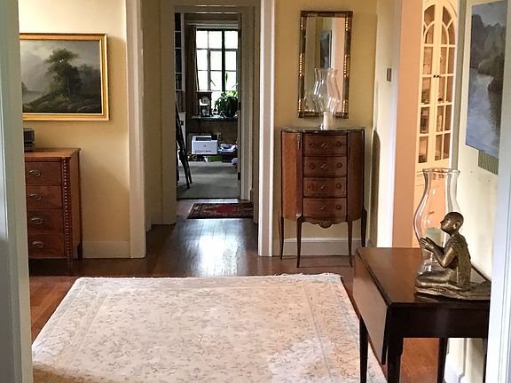 Hallway of the first floor