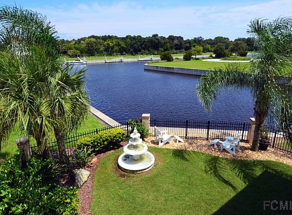 2nd image of 283 Yacht Harbor Dr