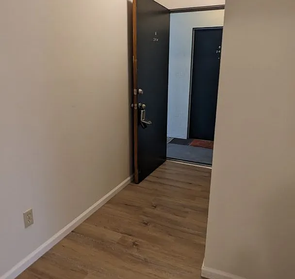 Park Village Apartments — Photo 92