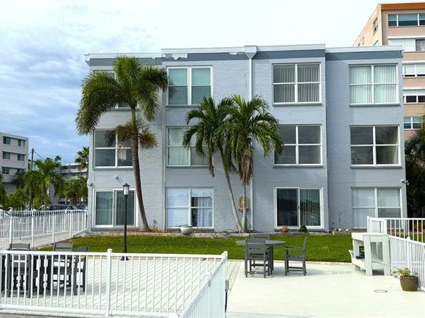 1859 Shore Dr S APT 208