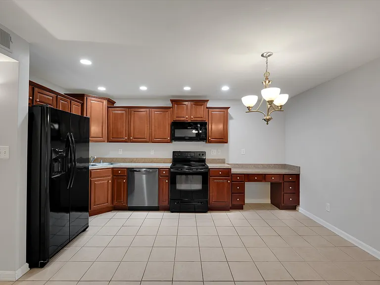 739 N Hite Ave #1 — Photo 16