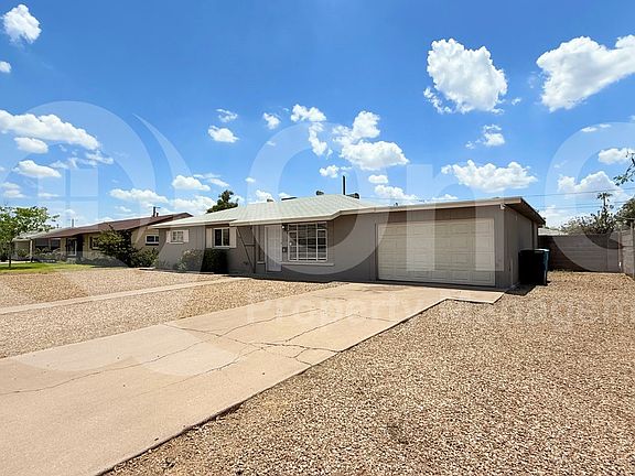 2nd image of 2131 W Luke Ave