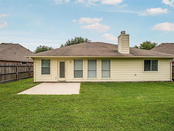 5th image of 6103 Branch Lake Dr