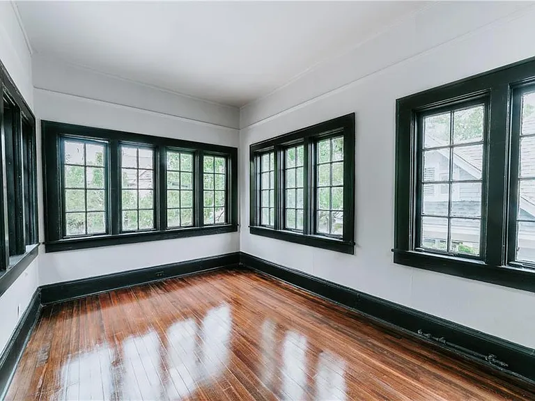 207 Michigan Ave #3 — Photo 13