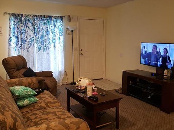 3rd image of 2488 Jetske Cir APT B