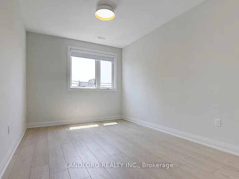 115 Livingstone Ave #UPPER — Photo 24