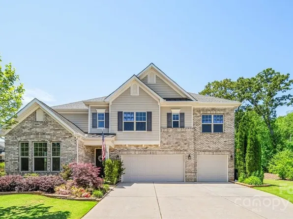 5028 Whitemarsh Ct, Lancaster, SC 29720