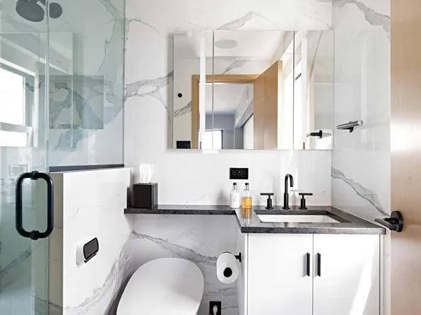 900 Park Avenue image 13 of 17