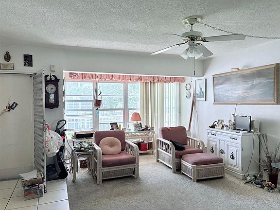 5th image of 1152 NW 30th Court #211