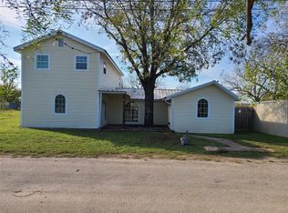 2710 SW 10th Ave, Mineral Wells, TX 76067