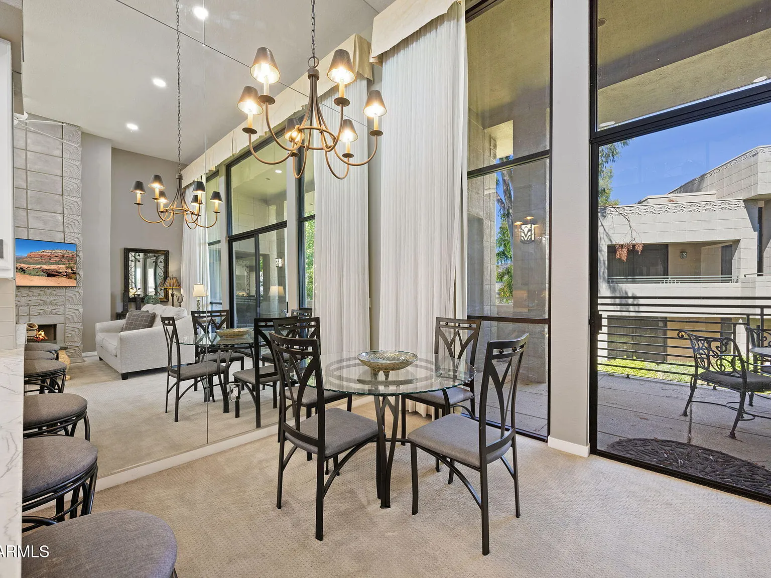 2 bed, 2.5 bath, 1415 sqft, $15,000 — Photo 4