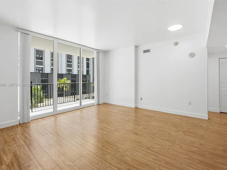 4100 Salzedo St #518 — Photo 5