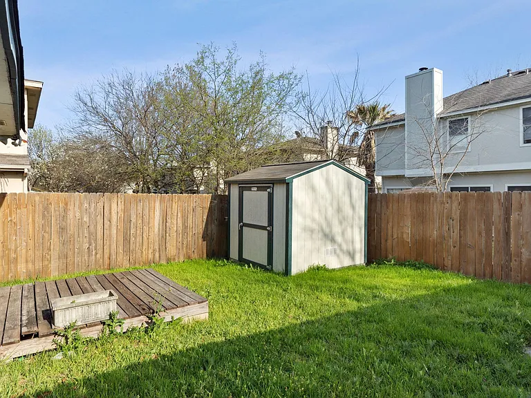 2907 Kestrel Dr — Photo 22