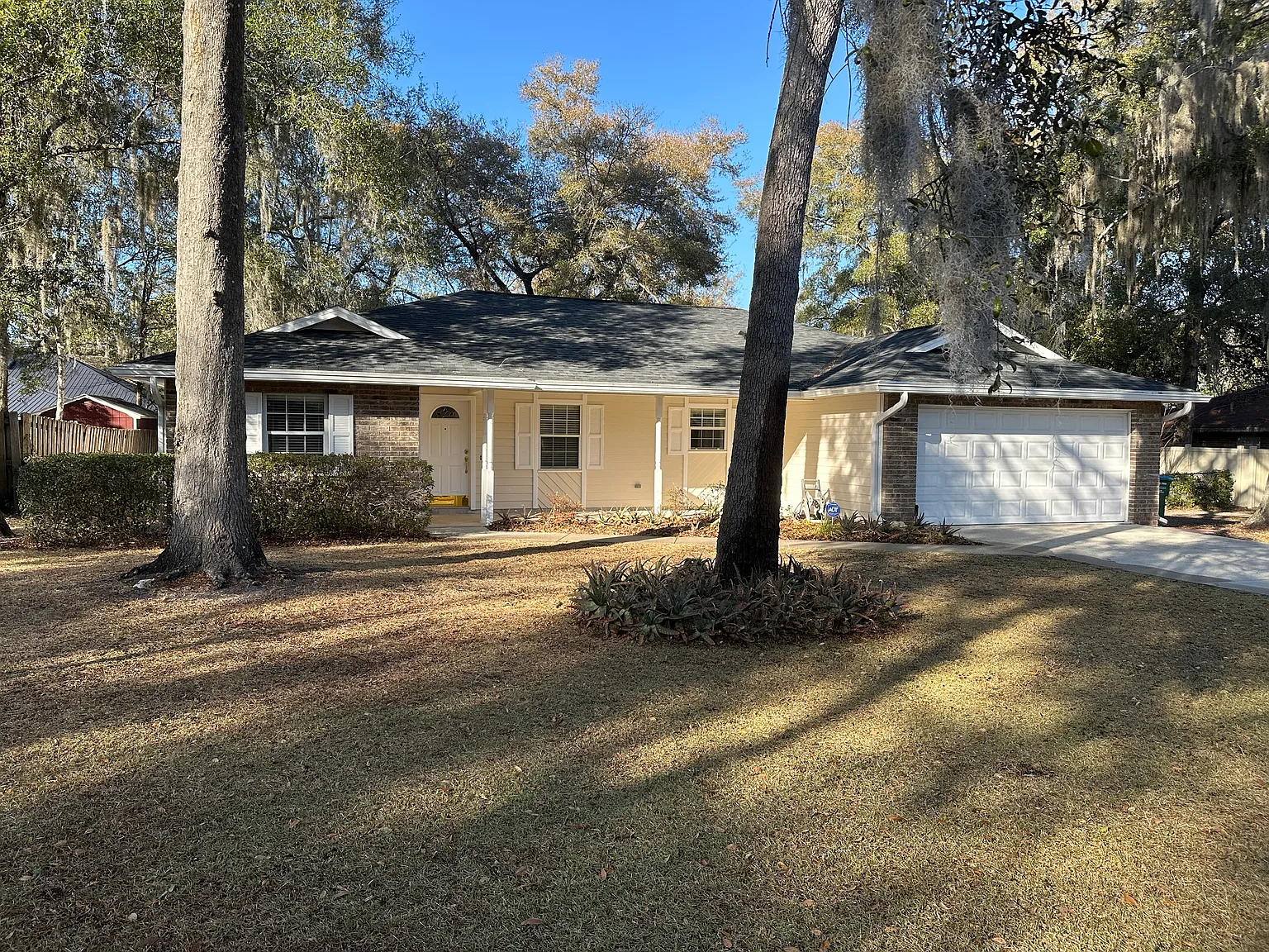 3 bed, 1717 sqft, $2,100 — Photo 2