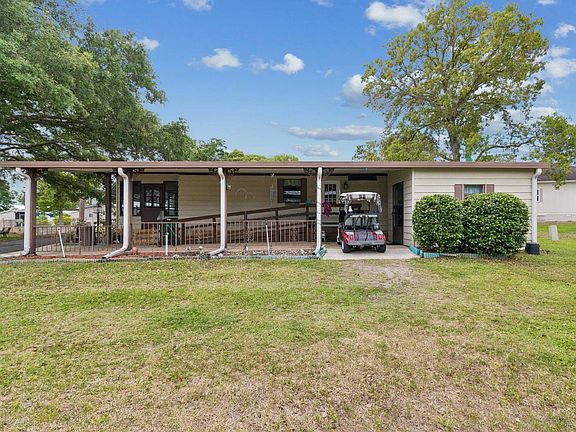 2nd image of 6601D Lakewood Dr