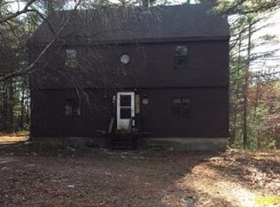 1 Howlett Dr, West Wareham, MA 02576